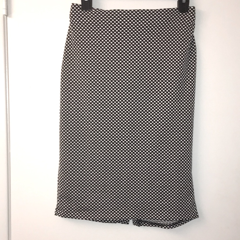 Philosophy Polka Dot Stretchy Pencil Skirt 4 Black and White Textured